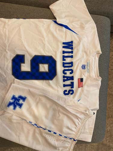 White Men's Large  Jersey