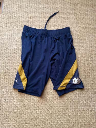 Notre Dame Hockey XL Under Armour Shorts
