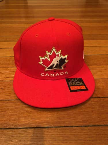 BRAND NEW TEAM CANADA NIKE SNAPBACK