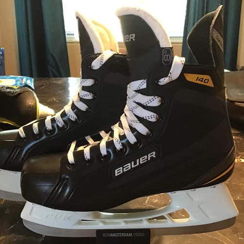 Used Bauer Supreme 140 D&R (Regular)  Size 8 Hockey Skates