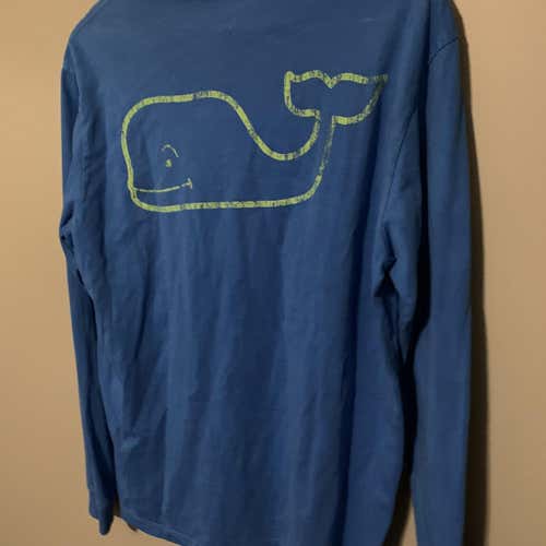 Adult Large Vineyard Vines Long Sleeve