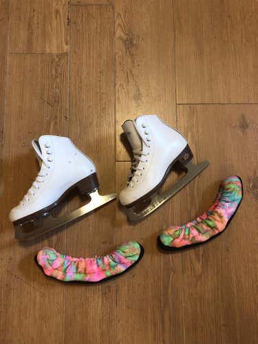White Used Riedell Size 7.5 Youth Figure Skates