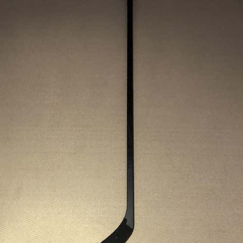 Used Right Handed Sher-wood T7000 Senior Hockey Stick 95 Flex PP09 Ryan