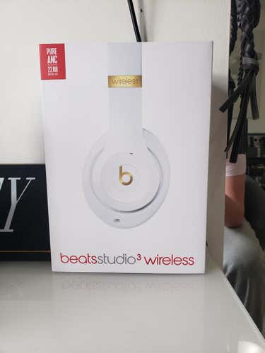 Beats by dre, beats studio 3 wireless headphones