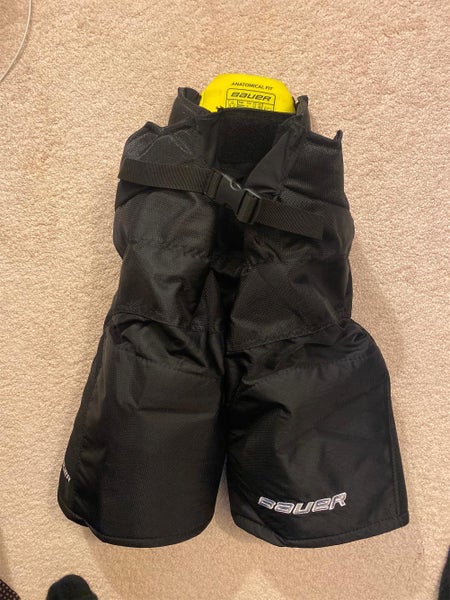 Black Junior XL Bauer Supreme 190 Hockey Pants