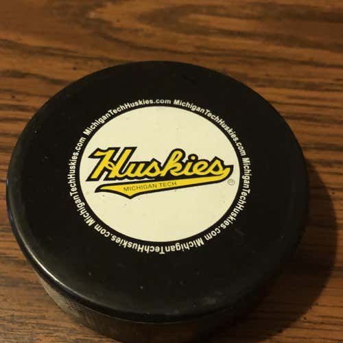 Michigan Tech Huskies NCAA Hockey Puck