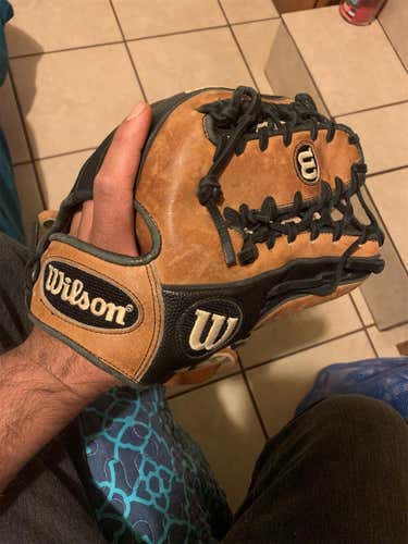 Wilson  Infield A2000 11.5" Baseball Glove