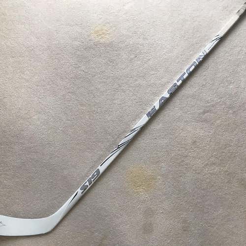 Easton S19 Pure RH Hockey Stick