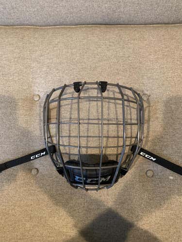 Brand New Large CCM FM680 Full Cage