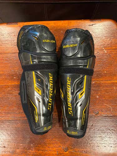 Used Bauer Supreme TotalOne Shin Pads