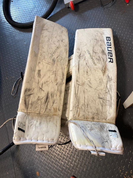 White Used 35" Bauer Supreme 1S Goalie Leg Pads