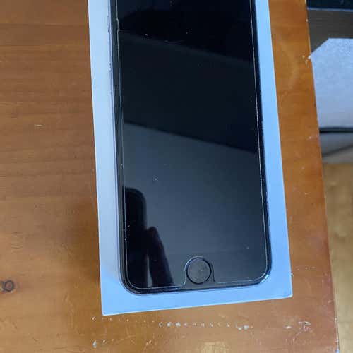 Silver Used IPhone 6s Unlocked 16GBS