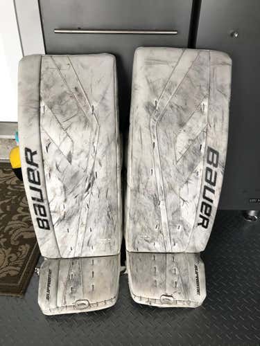 Bauer Supreme One.9 senior Goalie Leg Pads