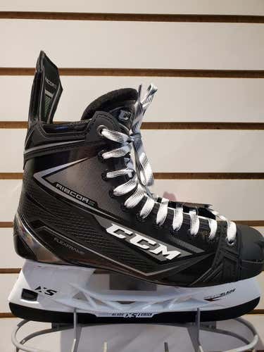 CCM Ribcor 80K Hockey Skates Size 9D Senior