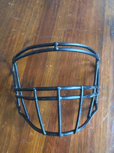 Used Riddell Speedflex Helmet facemask