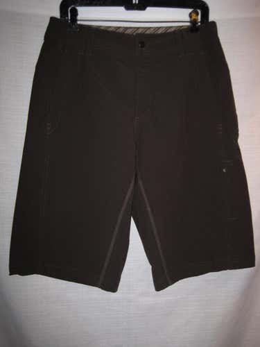Lululemon Wet Dry Warm Stretch Shorts men's 32 Brown Golf Casual