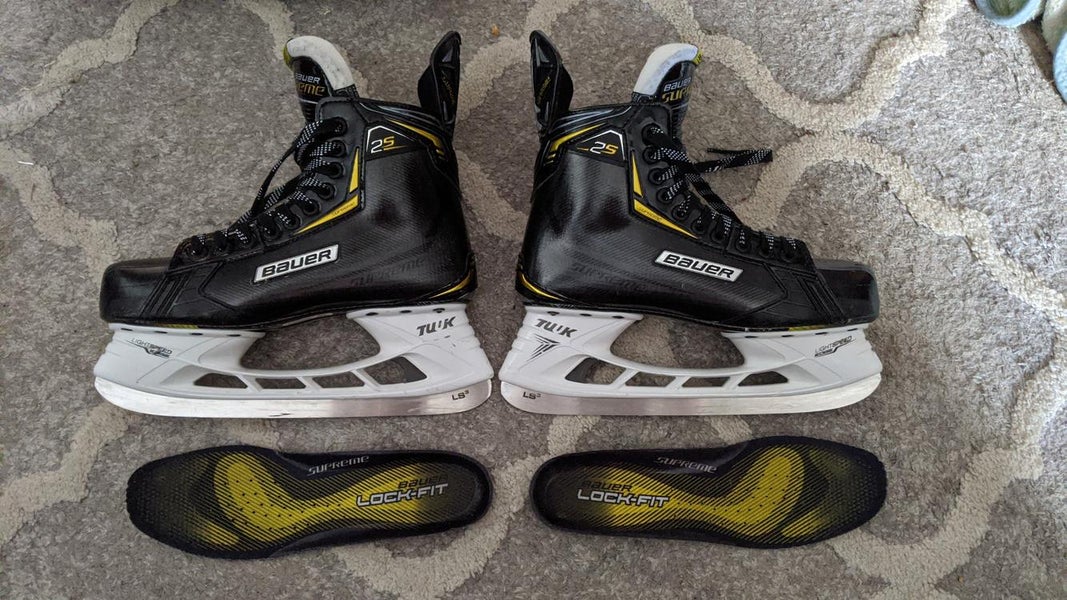 Senior Used Bauer Supreme 2S Hockey Skates Size 9
