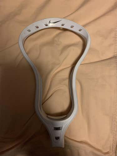 Used Unstrung Lakota U Head