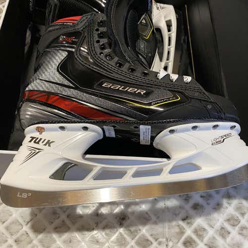New Bauer Vapor 2X Pro D&R (Regular) Pro Stock Size 7.5 Hockey Skates