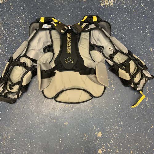Senior Medium Vaughn Velocity V7 XF Pro Chest and Arm Protector  Goalie Chest Protector