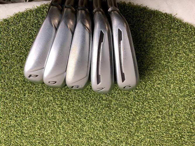 TaylorMade SpeedBlade 6-PW Iron Set, VeloxT Regular Flex, RH