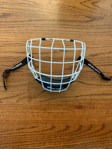 Junior Used Small Bauer Profile II Facemask Full Cage