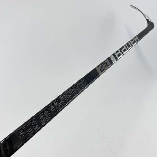Repaired Right Handed Silver Bauer Supreme 2S Pro | 87 flex | P92 Curve | Grip | RH359