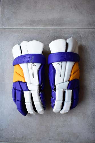 Austin Staats’ 2018 Iroquois National Nike Vapor Elites 13”