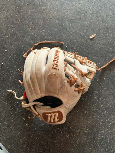 Marrucci Blonde 11.25 Glove(trade Also)