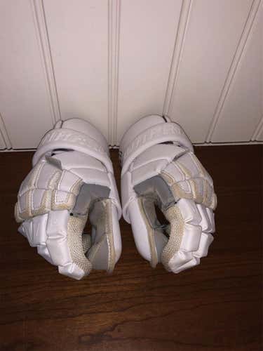 White Used Goalie Warrior Burn Pro 10" Lacrosse Gloves