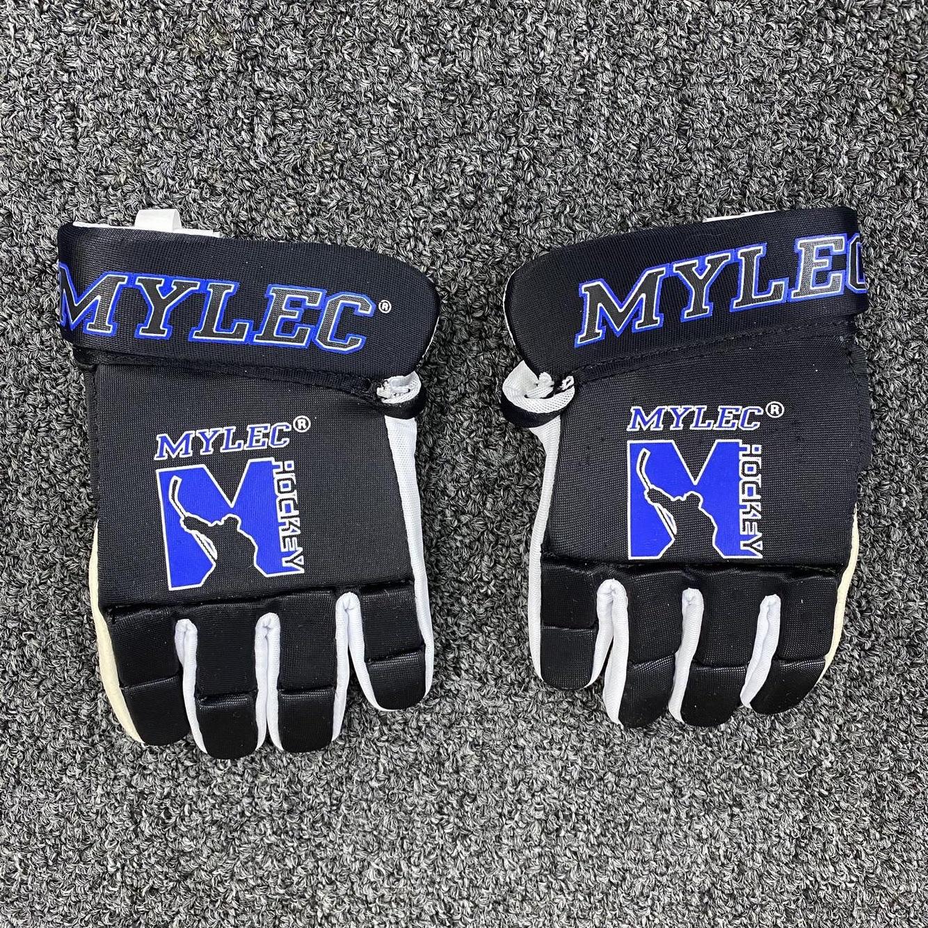 Mylec MK1 Player Street Hockey Gloves Senior size M retails $35 