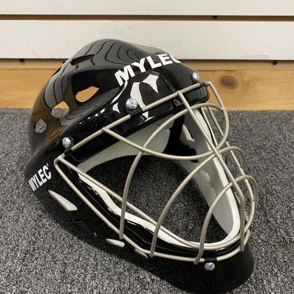 Mylec Ultra Pro II Black size adjustable Goalie Mask