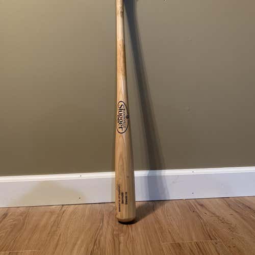 New Wood 110 (-3) 29 oz 32" Bat