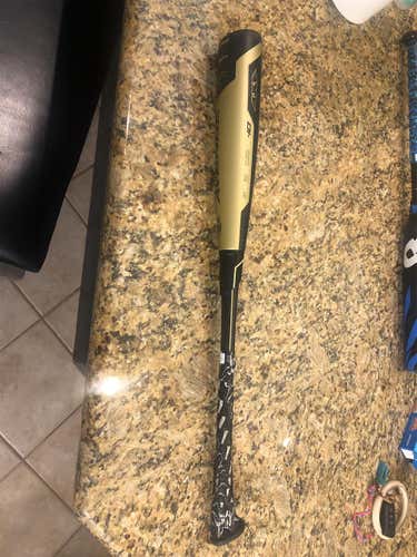 Used USSSA Certified Composite Avenge (-10) 20 oz 30" Bat