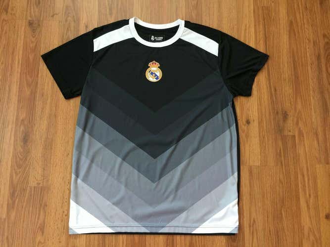 Real Madrid Club de Futbol SUPER AWESOME Football Size XL Soccer Jersey!