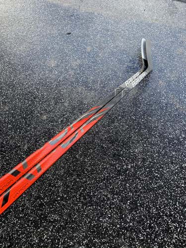 Bauer FlyLite (Logan Brown) Custom Mid Curve 95 Flex Left Handed