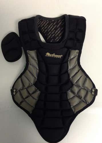 MacGregor Catcher's Chest Protector Black Youth