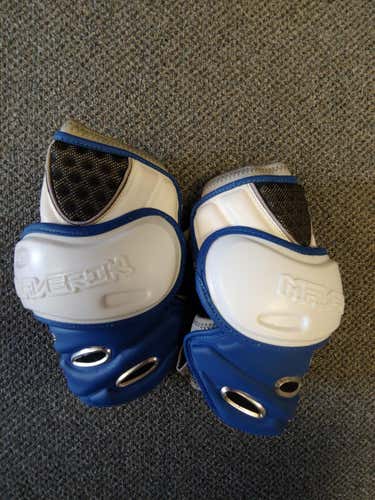 Never used OG Medium Maverik Rome Arm gaurd