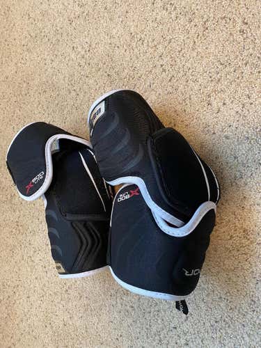 Used Senior Large Bauer Vapor x800 lite Elbow Pads - Used 6x, Perfect Shape!
