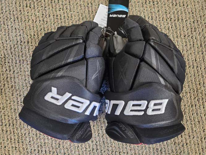 Bauer Vapor X900 Lite Gloves 14" Black