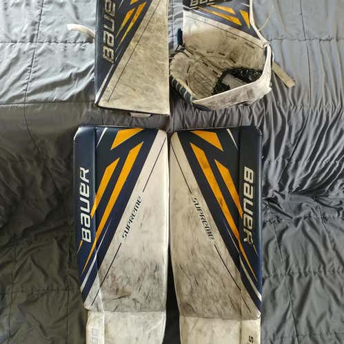 Blue Used Senior 33" Bauer Regular Supreme S190 Goalie Full Set