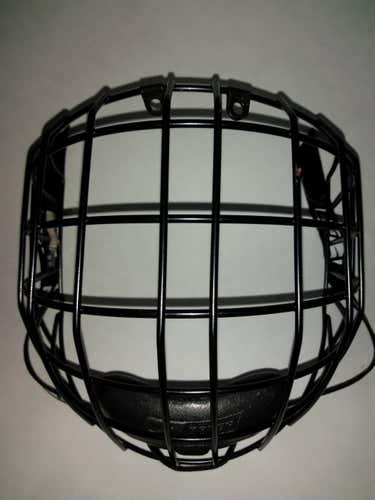 New Bauer/Nike cage