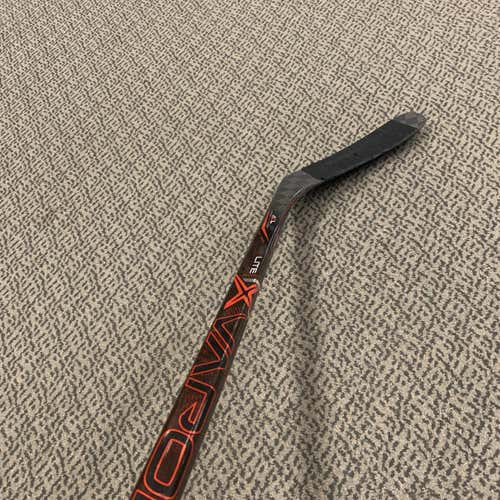 Used Right Handed Vapor 1X Lite Mid Hockey Stick