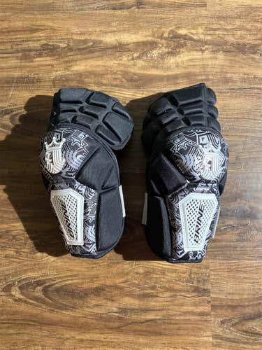 New Medium Brine King Arm Pads