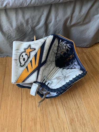 Subzero Pro 3 Goalie Glove