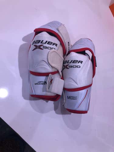 Senior Medium Bauer Vapor X900 Elbow Pads