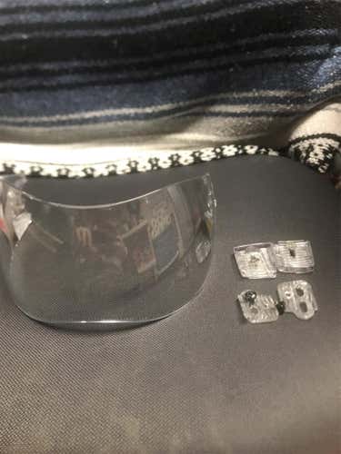 New Medium Bauer HDO Pro Clip Visor