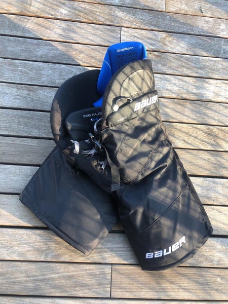 Black Junior Large Bauer Nexus 1N Hockey Pants