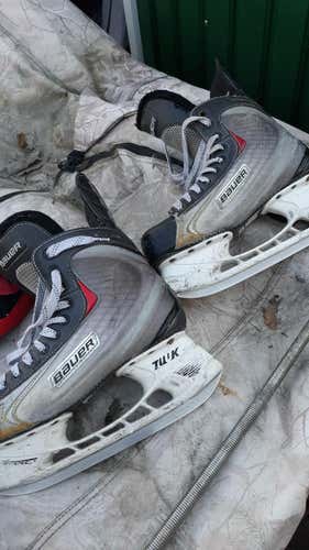 Senior Used Bauer Vapor x40 Hockey Skates D&R (Regular) Size 7.5