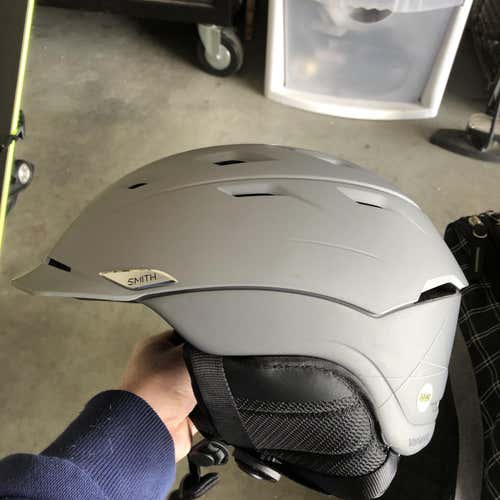 Used Medium Smith Variant Helmet